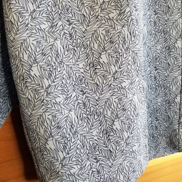 PGA Tour Golf Shorts Classic Fit (size 32) - Picture 4 of 5